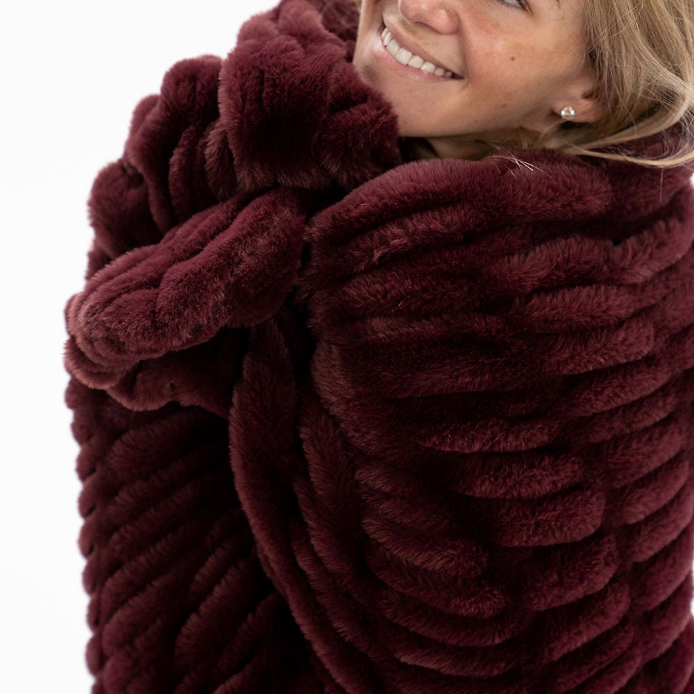 Ripple Faux Fur Blanket - Red Wine - Sunday Blankets