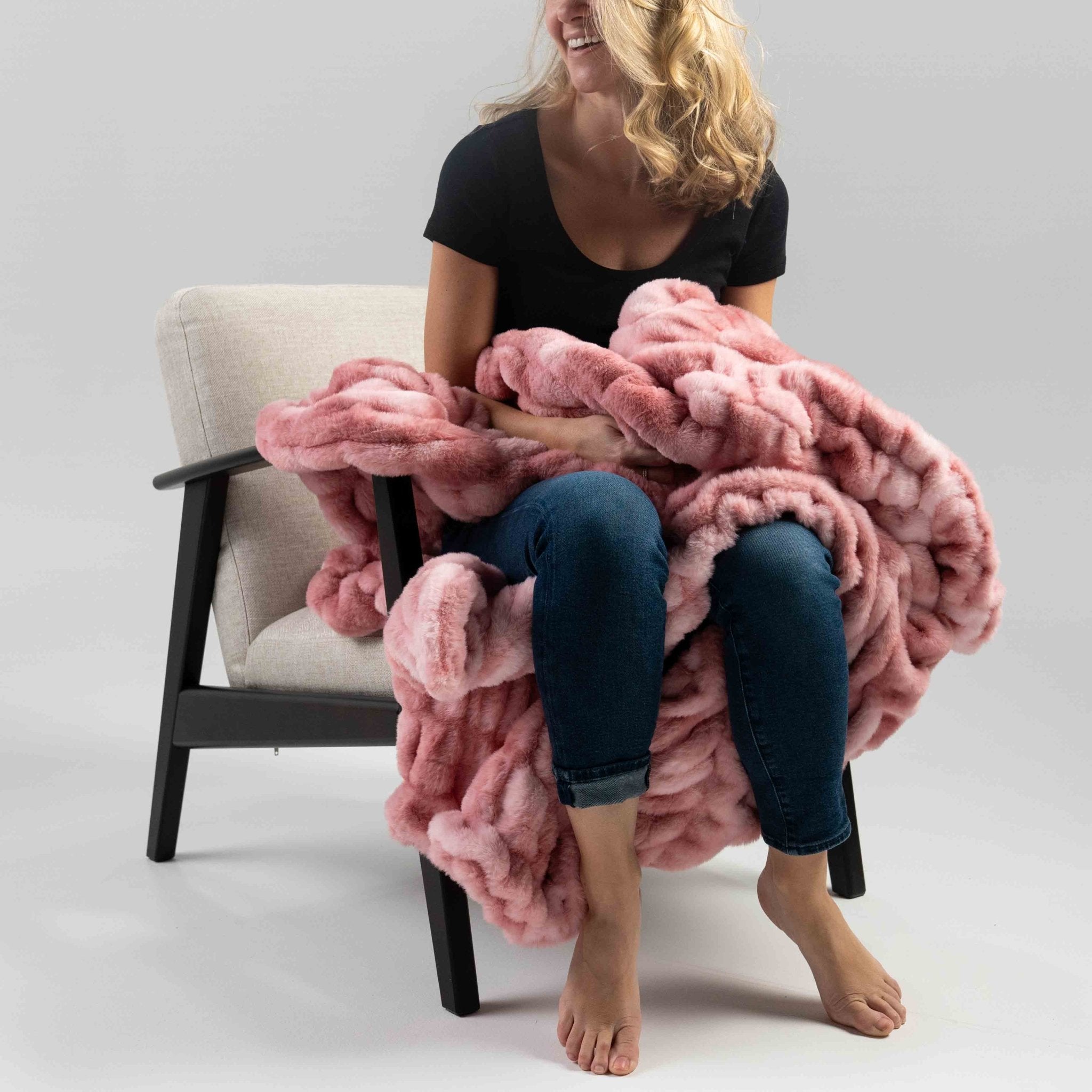 Coming soon - Ripple Faux Fur Blanket - Raspberry - Sunday Blankets