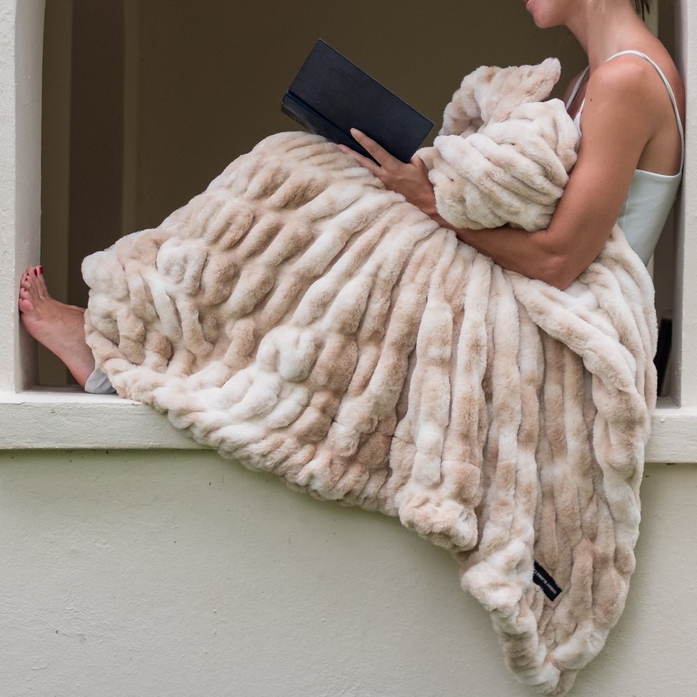 Cheap fur online blankets