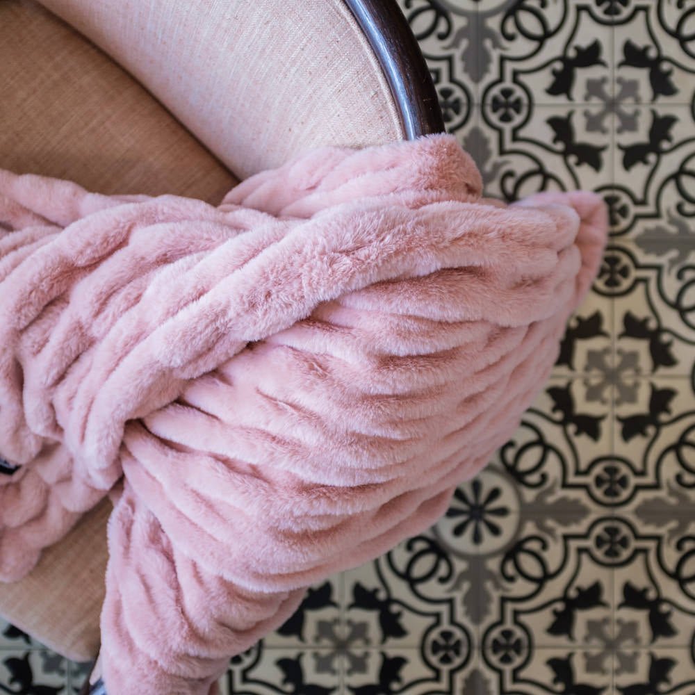 Ripple Faux Fur Blanket - Pink - Sunday Blankets