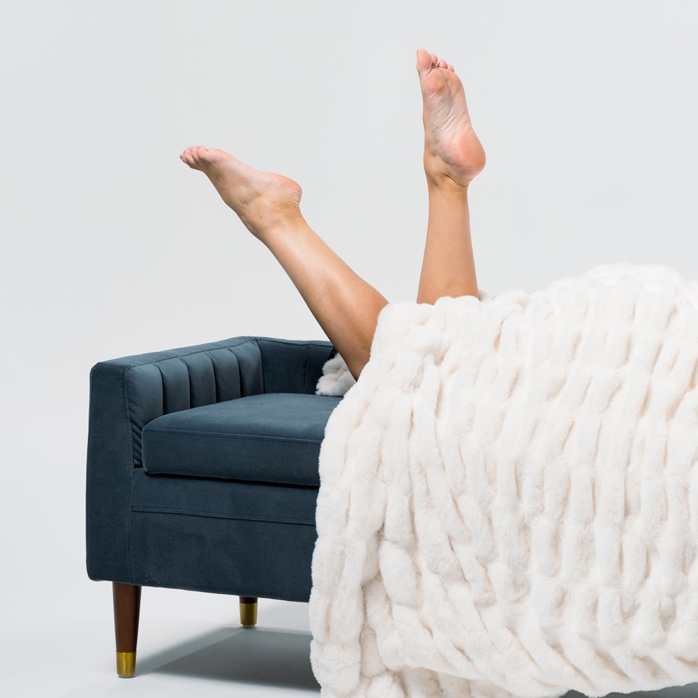 Ripple Faux Fur Blanket - White - Sunday Blankets